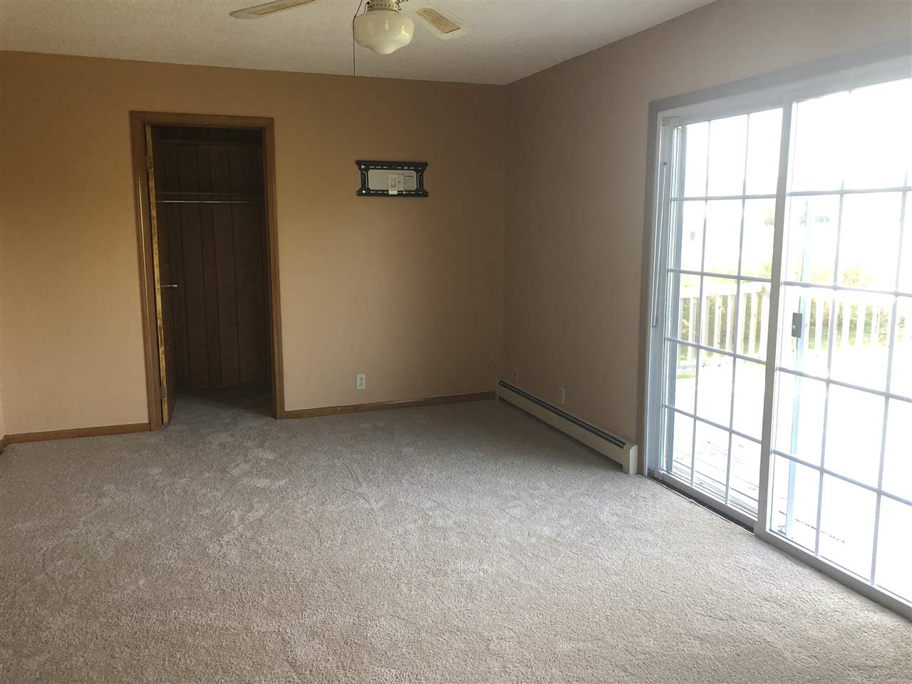 2224 South Shepherd Road Mount Pleasant, MI 48858 - Photo 8 of 20 1868428-7.JPG