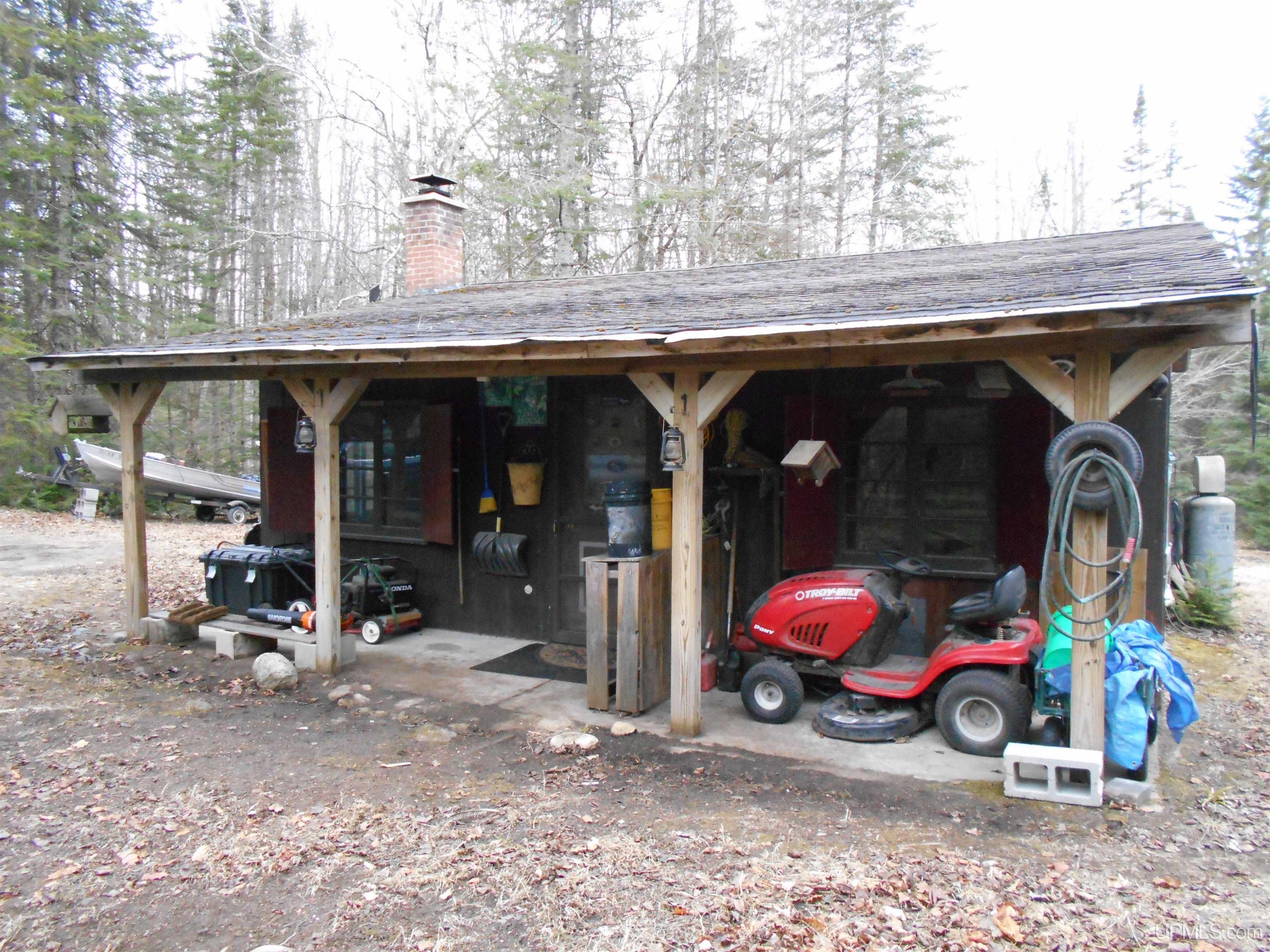 2965 S Little Harbor Road Manistique, MI 49854 - Photo 8 of 17