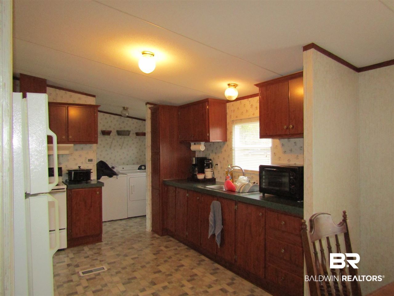 33172 Gilley Road Lillian, AL 36549 - Photo 13 of 24 Kitchen