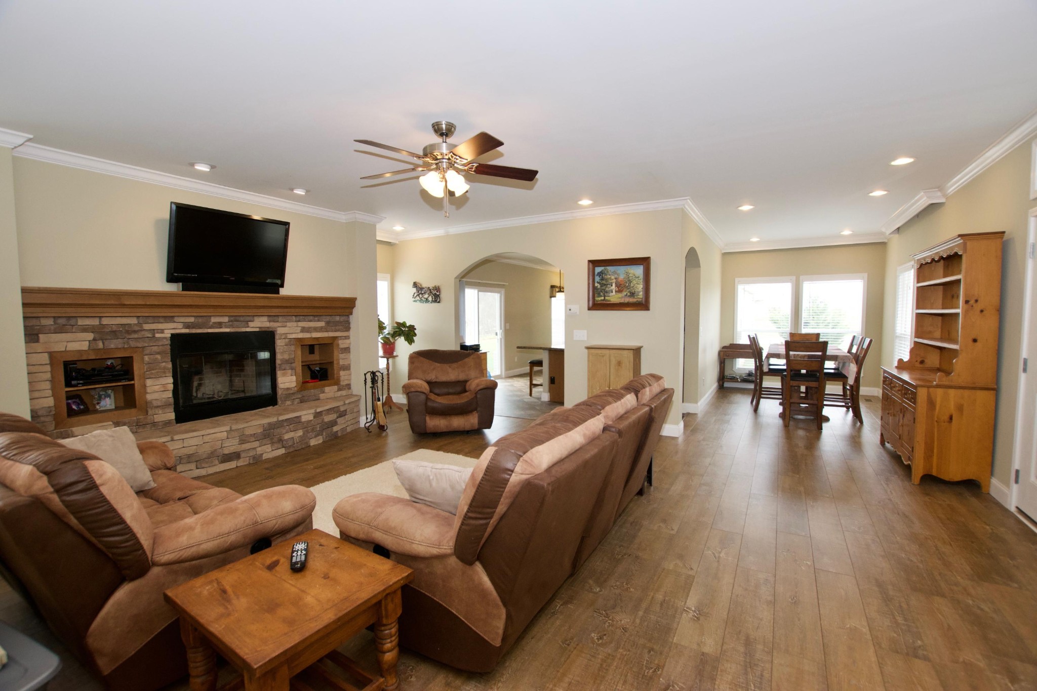 5561 Sinking Creek Road Greenback, TN 37742 - Photo 11 of 40 Gallery Image 11