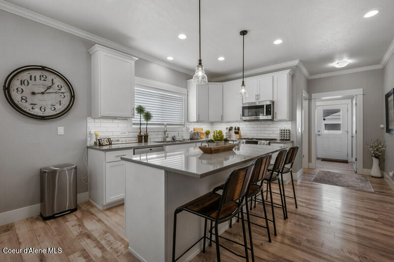 410 South 18th Street Coeur D'Alene, ID 83814 - Photo 4 of 23 --9.jpg-vsuniqueid-6478b2a477a8a