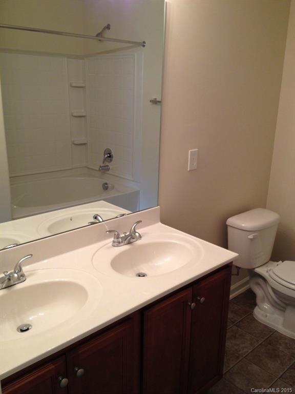 2308 Hart Road, Unit 2 Charlotte, NC 28214 - Photo 4 of 7 Gallery Image 4