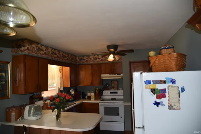 $215,000 | 7155 South Shields Ridge Road, Bloomington, IN 47401