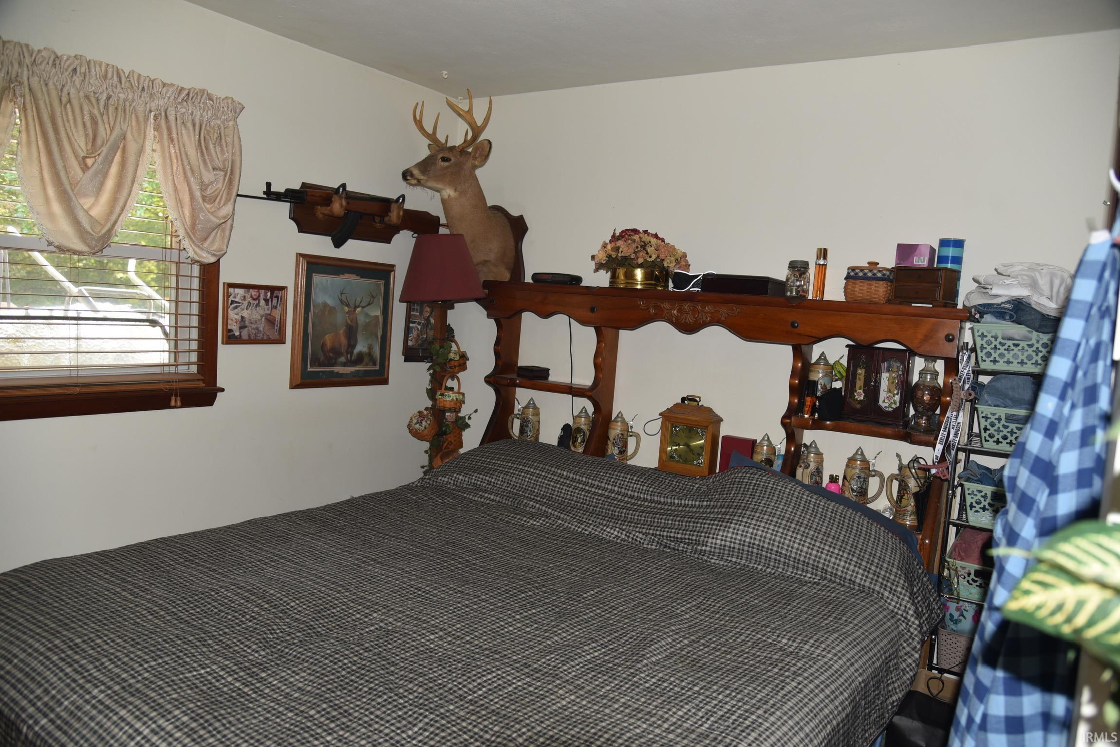 7155 South Shields Ridge Road Bloomington, IN 47401 - Photo 2 of 14