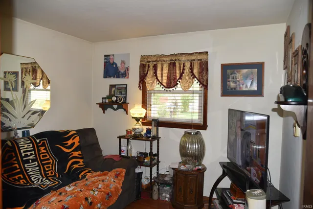 $215,000 | 7155 South Shields Ridge Road, Bloomington, IN 47401