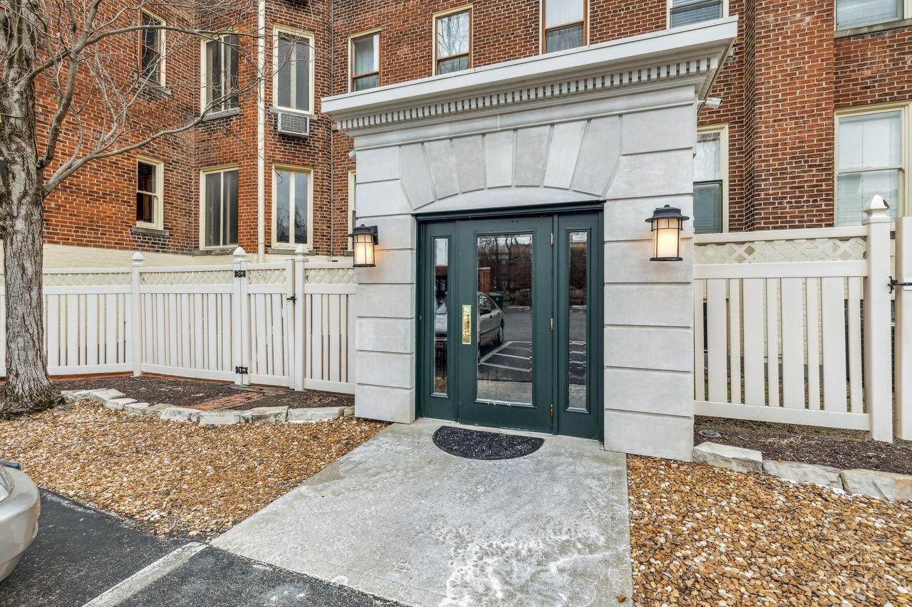 2138 Madison Road, Unit O Cincinnati, OH 45208 - Photo 28 of 31