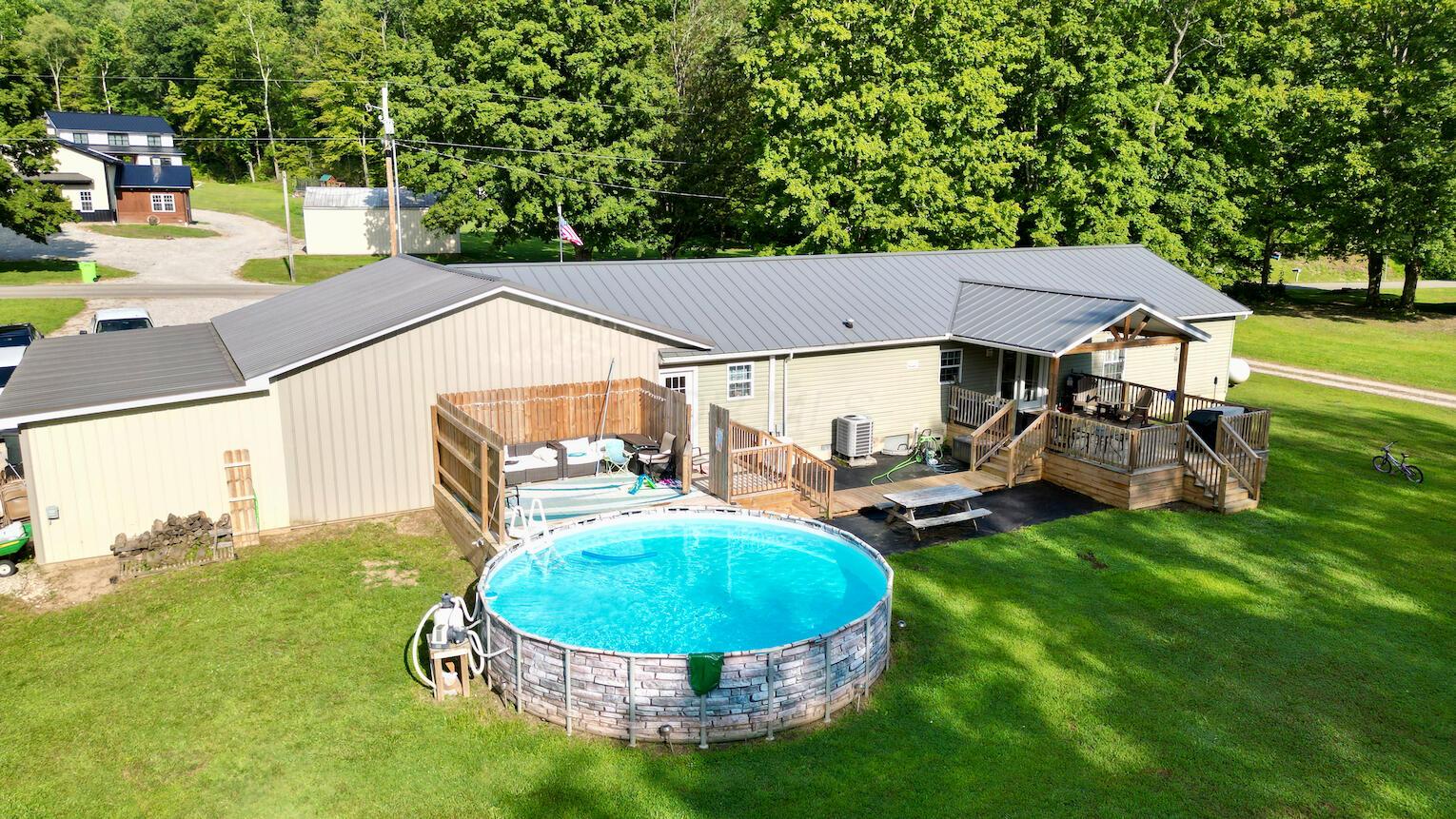 1149 Poes Run Road Londonderry, OH 45647 - Photo 18 of 47