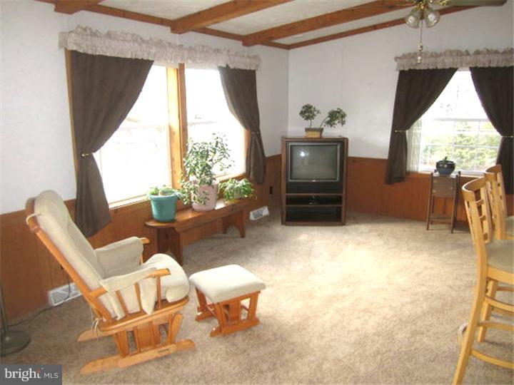 680 South Old Middletown Road Media, PA 19063 - Photo 11 of 25 Family Room