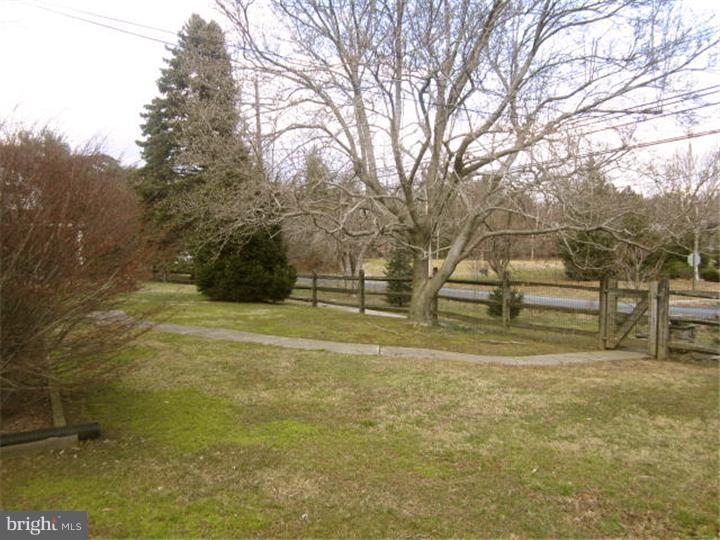 680 South Old Middletown Road Media, PA 19063 - Photo 24 of 25 Front Yard