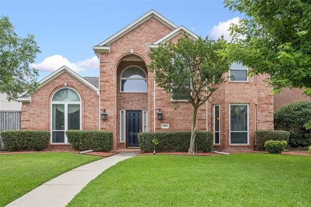 $695,000 | 3820 Nash Lane, Plano, TX 75025
