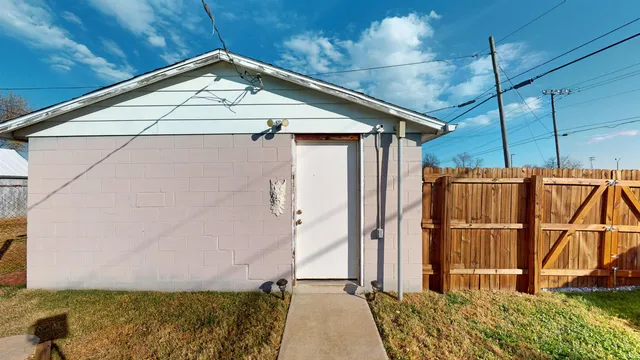 $130,000 | 1002 14th Street, Tell City, IN 47586