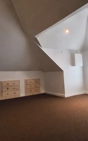 $1,600 | 186 Branscomb Street, Unit 3, New Bedford, MA 02745