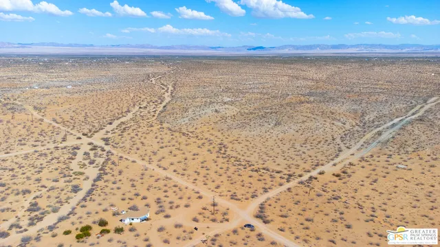 $99,900 | 60150 Patrick Way, Joshua Tree, CA 92252