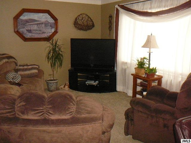 2258 West Parnall Road Jackson, MI 49201 - Photo 6 of 17 Photo 6