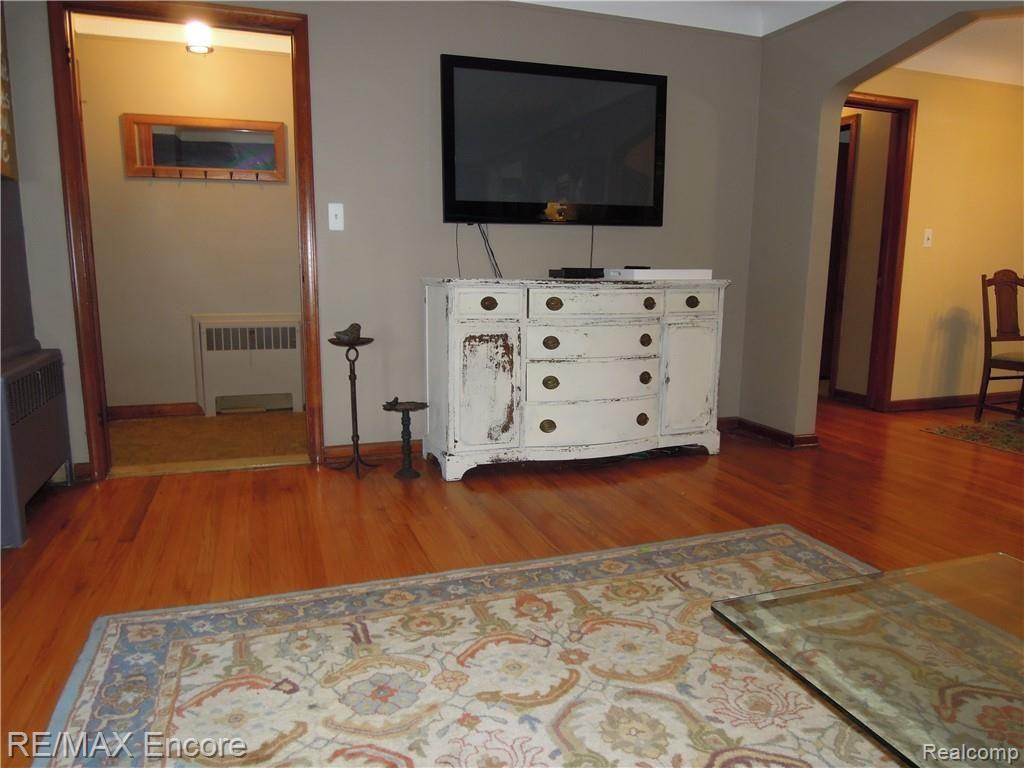 8260 Messmore Road Utica, MI 48317 - Photo 18 of 52