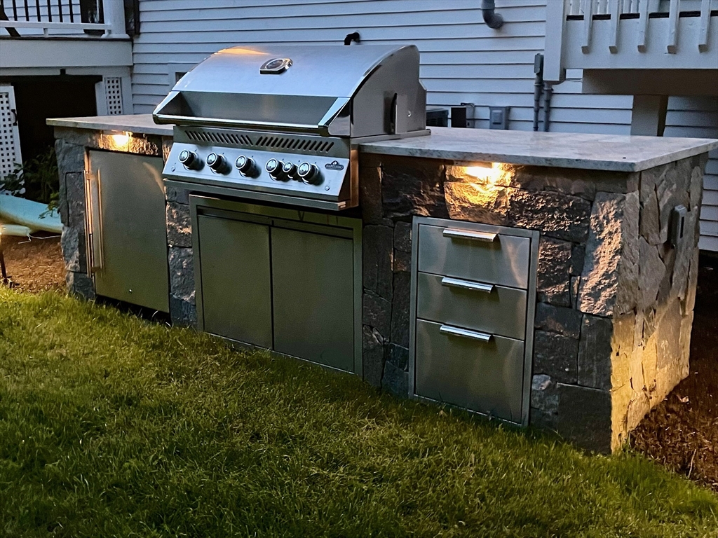 9 MacIntyre Drive North Reading, MA 01864 - Photo 41 of 41 a view of an outdoor kitchen