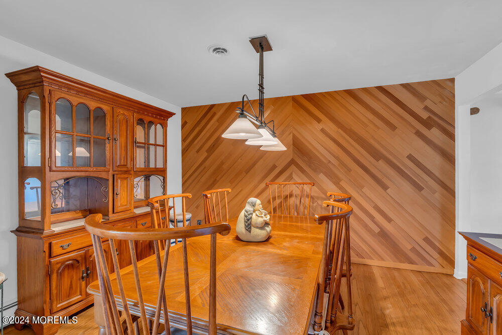 1400 Lanes Mill Road Lakewood, NJ 08701 - Photo 15 of 40 a front view of a house