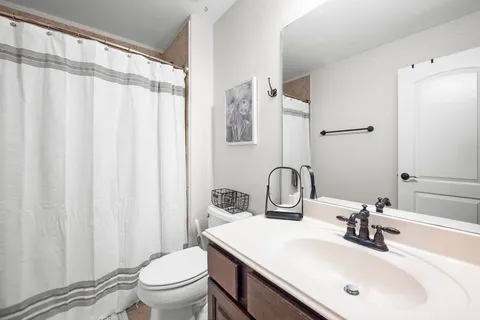 $1,295,000 | 109 Burgess Lane, Austin, TX 78738