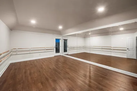 $1,295,000 | 109 Burgess Lane, Austin, TX 78738