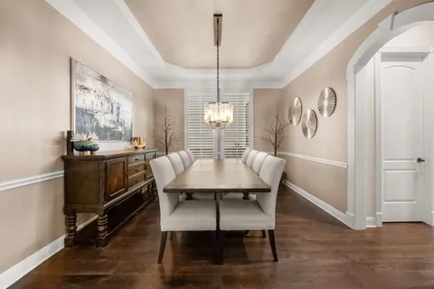 $1,295,000 | 109 Burgess Lane, Austin, TX 78738