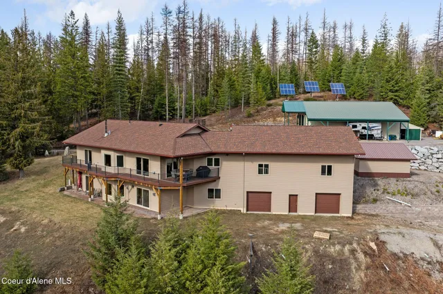 $1,295,000 | 422 Lightning Peak Road, Sandpoint, ID 83864