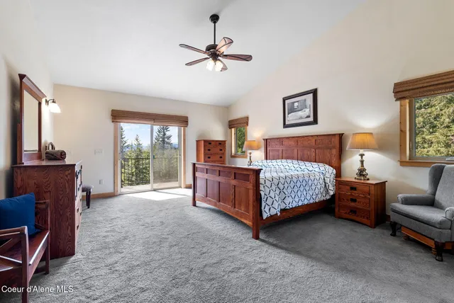 $1,295,000 | 422 Lightning Peak Road, Sandpoint, ID 83864