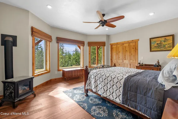 $1,295,000 | 422 Lightning Peak Road, Sandpoint, ID 83864