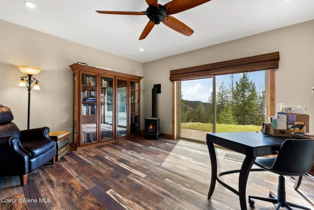 $1,295,000 | 422 Lightning Peak Road, Sandpoint, ID 83864