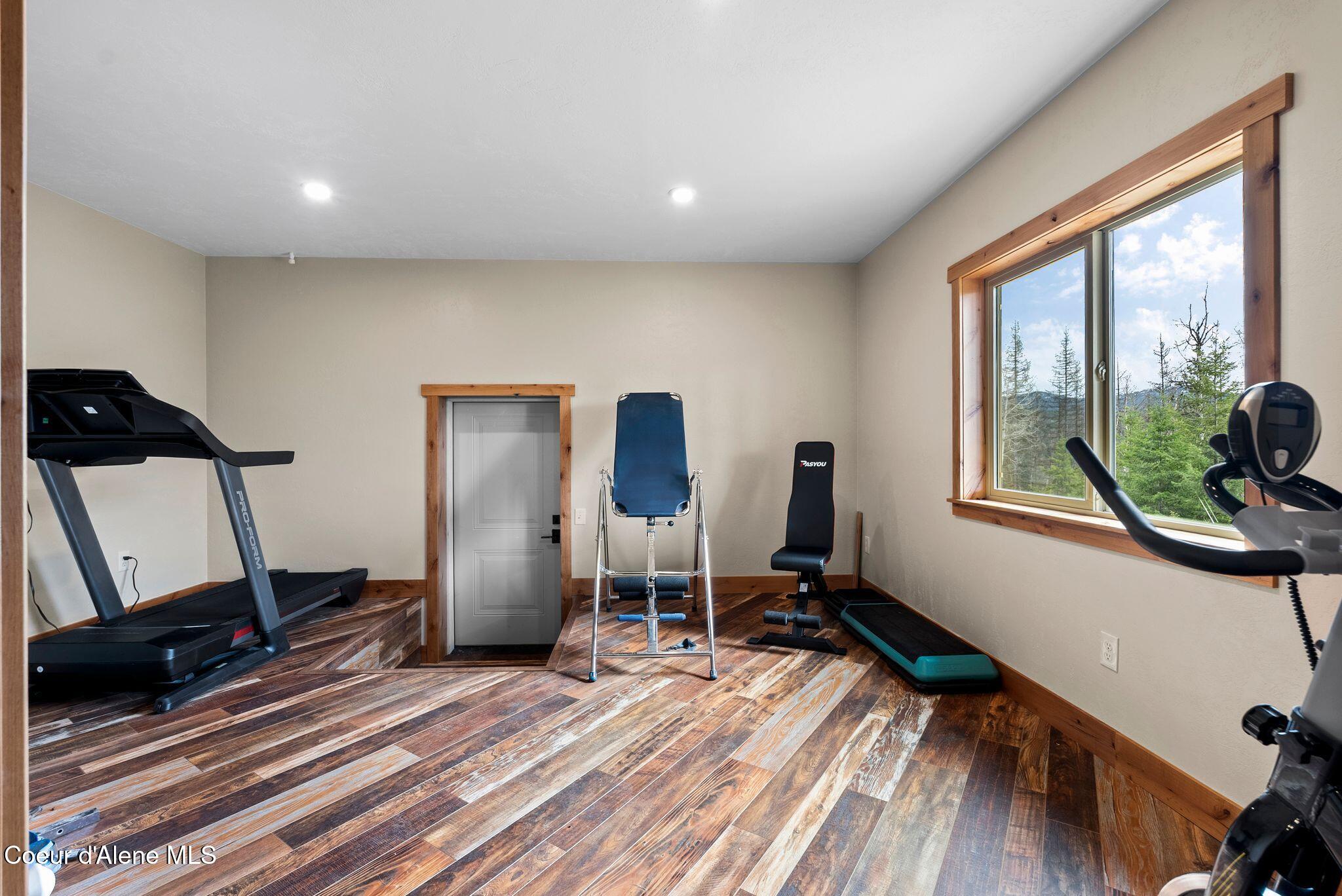 422 Lightning Peak Road Sandpoint, ID 83864 - Photo 55 of 92 Bonus exercise room