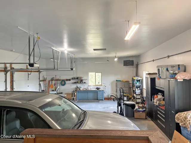 $1,295,000 | 422 Lightning Peak Road, Sandpoint, ID 83864