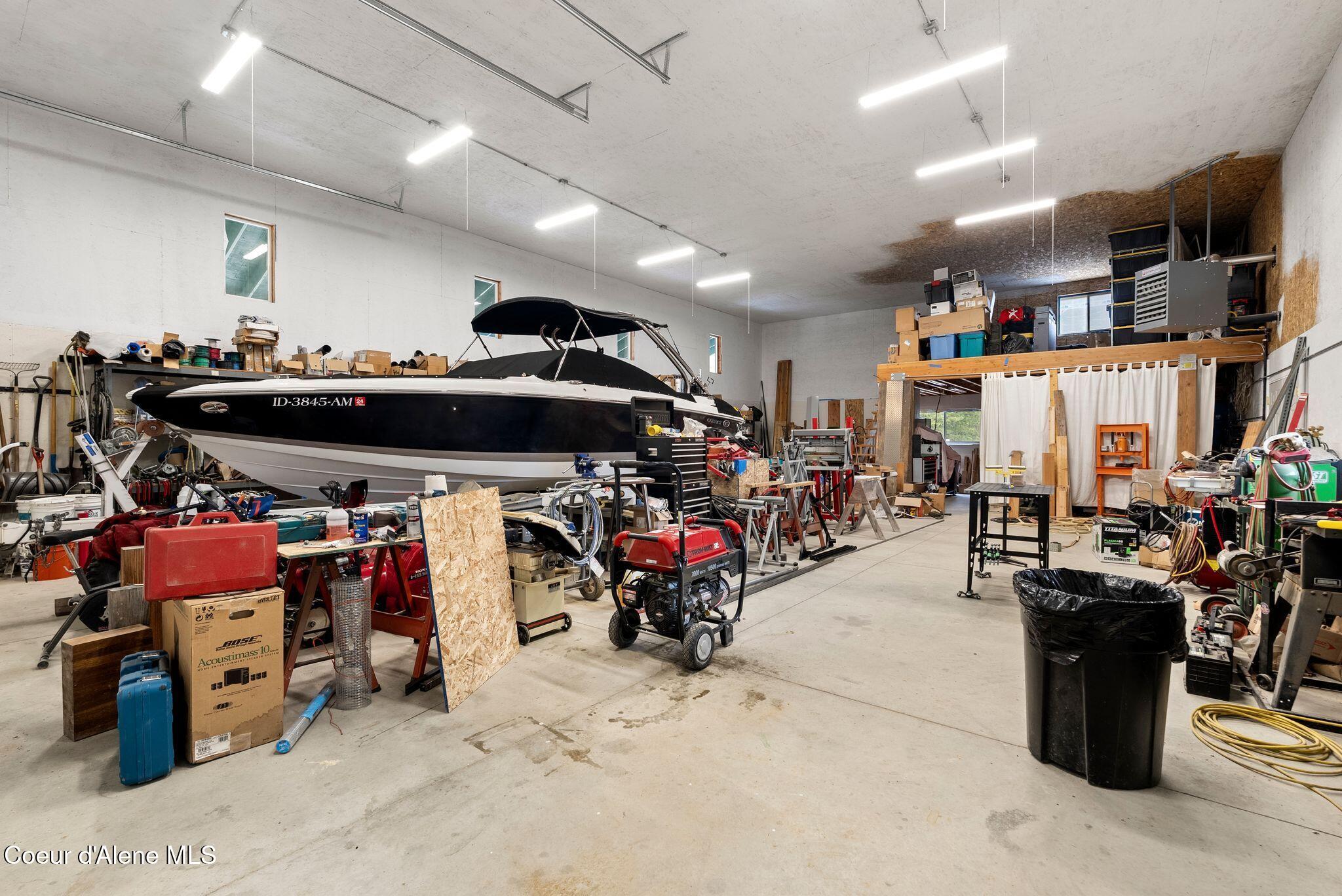 422 Lightning Peak Road Sandpoint, ID 83864 - Photo 63 of 92 .