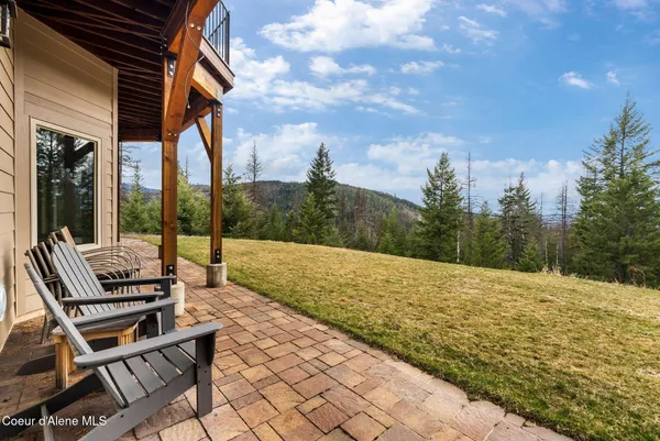 $1,295,000 | 422 Lightning Peak Road, Sandpoint, ID 83864