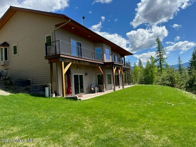 $1,295,000 | 422 Lightning Peak Road, Sandpoint, ID 83864