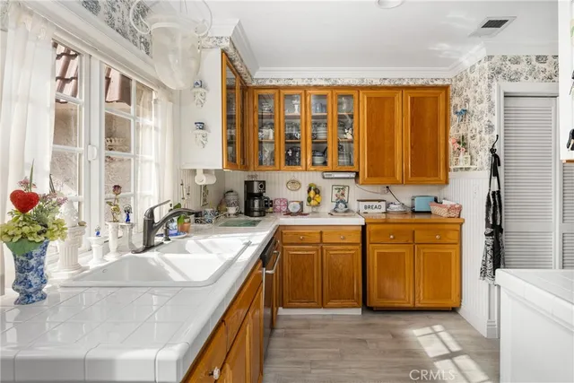 $879,000 | 6837 Amelia Way, Cypress, CA 90630