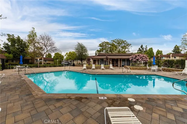 $879,000 | 6837 Amelia Way, Cypress, CA 90630