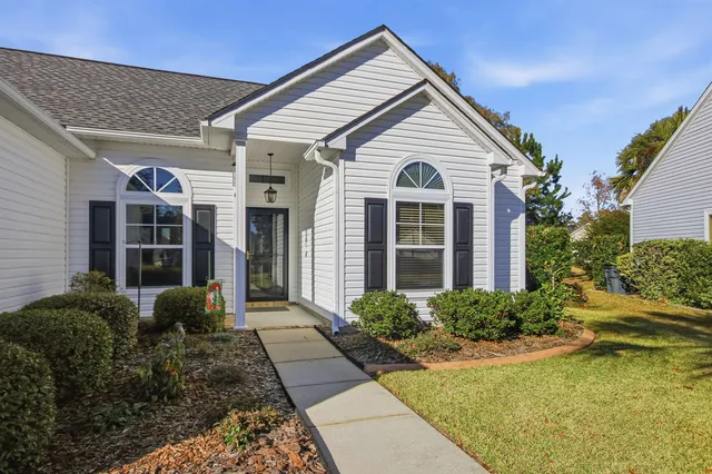 $419,900 | 4 Guillemont Court, Murrells Inlet, SC 29576