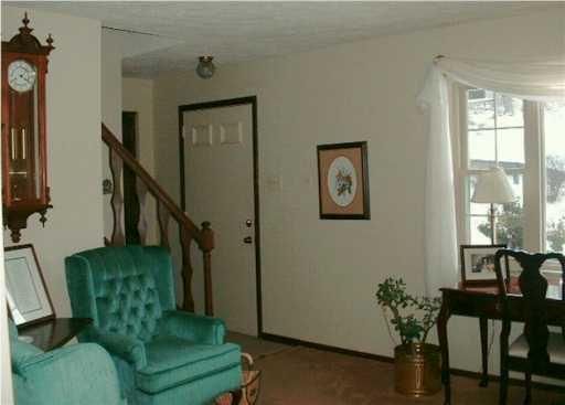 235 Ritter Road Sewickley, PA 15143 - Photo 8 of 8 Gallery Image 8