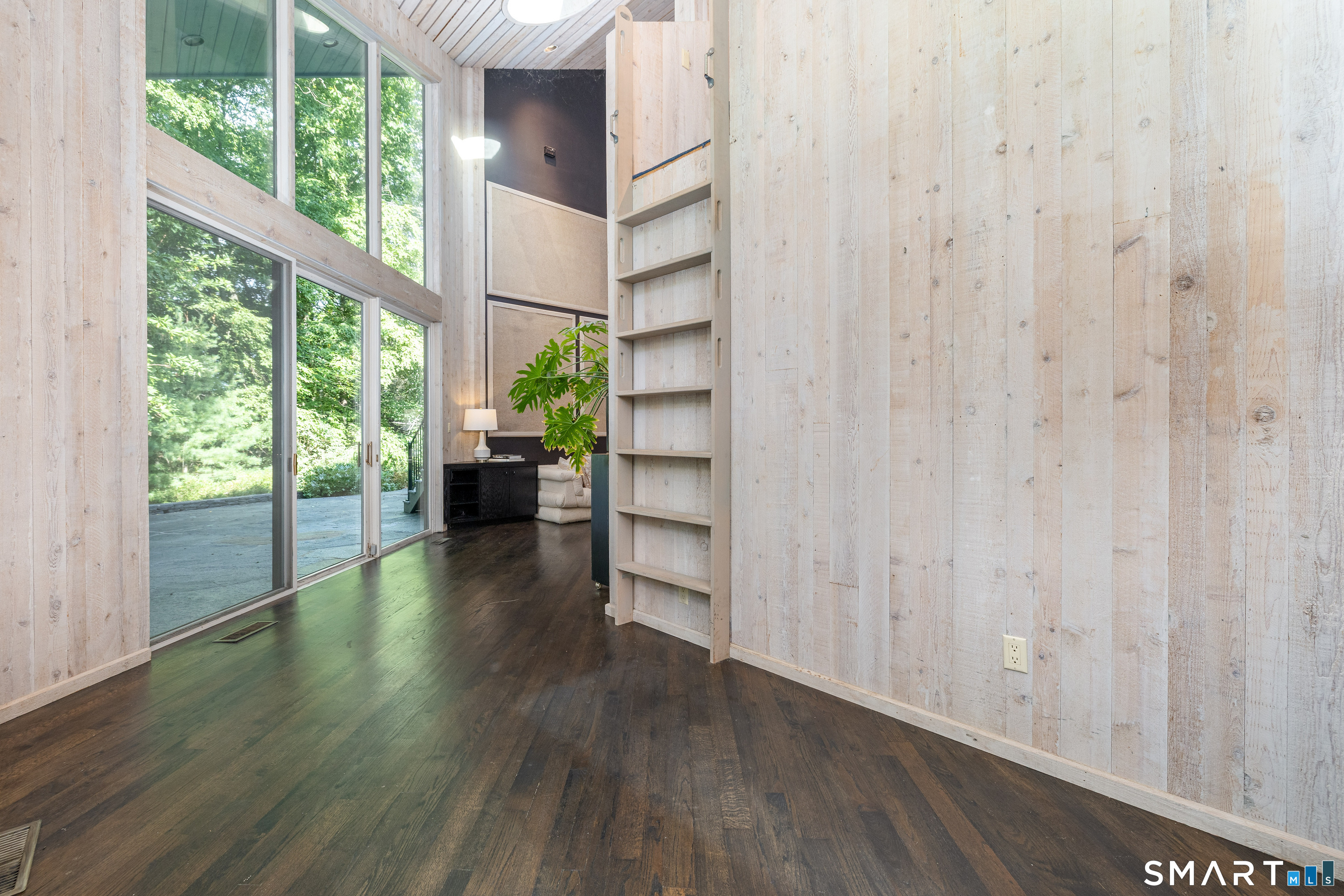 411 Cherry Brook Road Canton, CT 06019 - Photo 19 of 40 Gallery Image 19