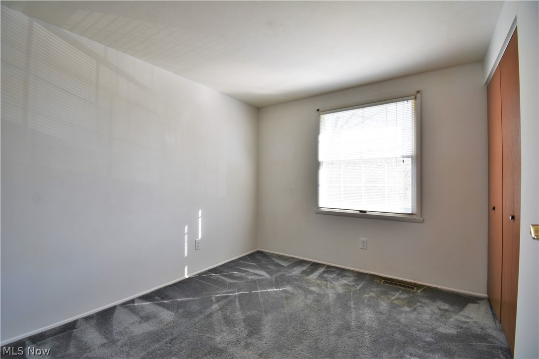 1266 North Road Southeast Warren, OH 44484 - Photo 22 of 35 Gallery Image 22
