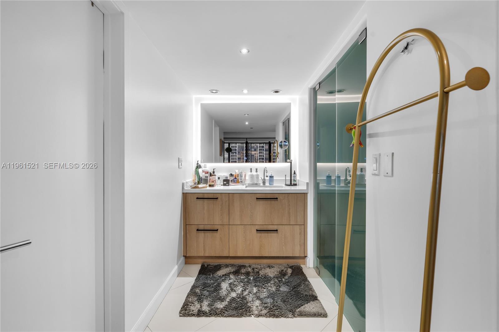 1925 Brickell Avenue, Unit 606 Miami, FL 33129 - Photo 14 of 41