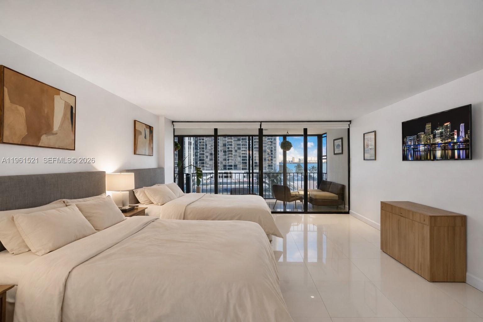 1925 Brickell Avenue, Unit 606 Miami, FL 33129 - Photo 15 of 41