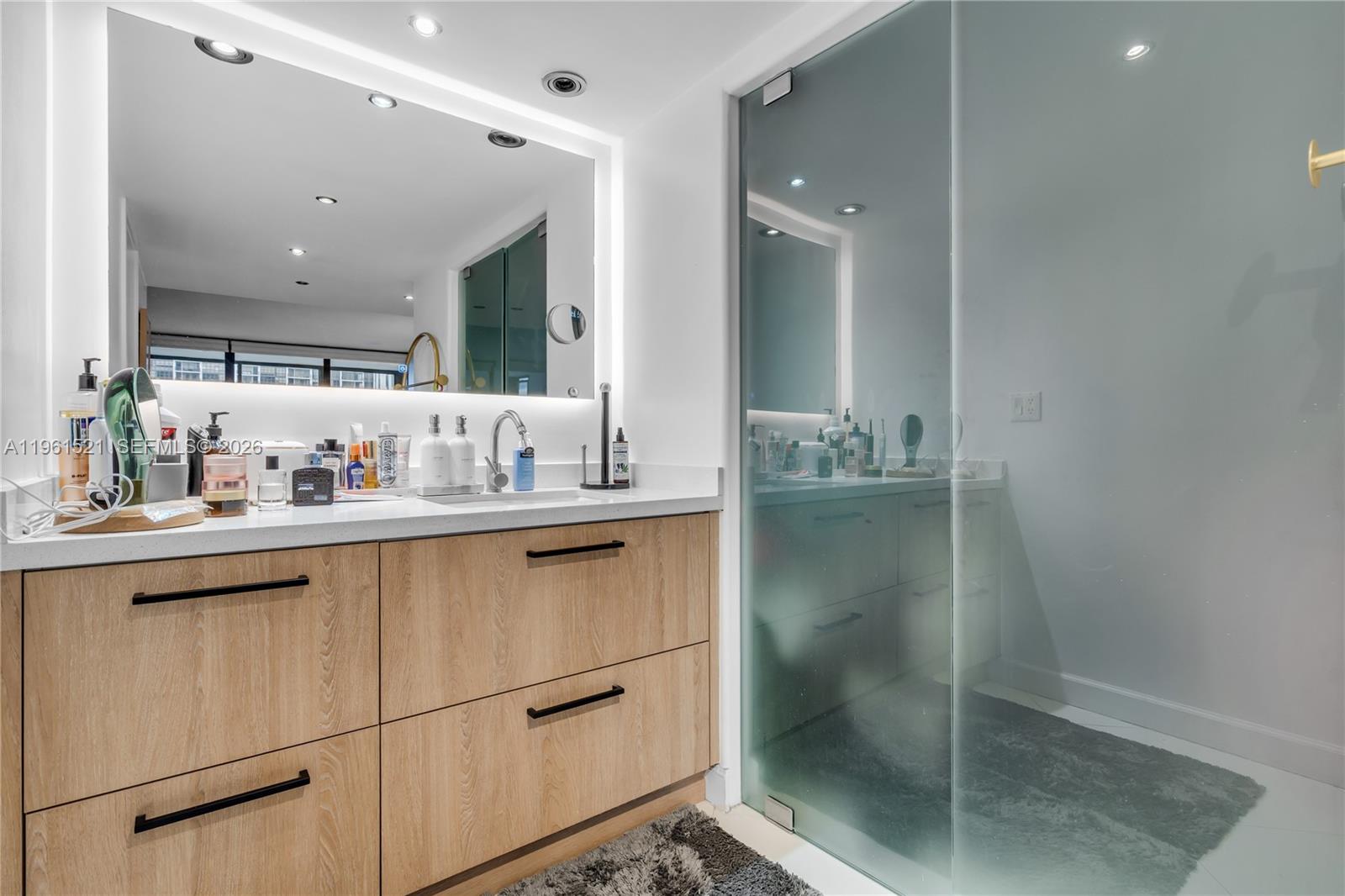 1925 Brickell Avenue, Unit 606 Miami, FL 33129 - Photo 17 of 41