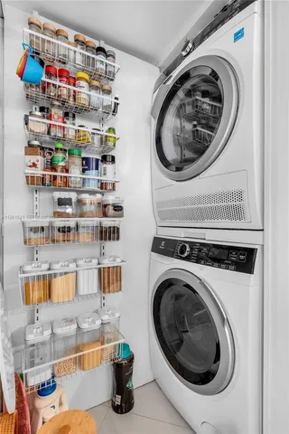 $4,600 | 1925 Brickell Avenue, Unit 606, Miami, FL 33129