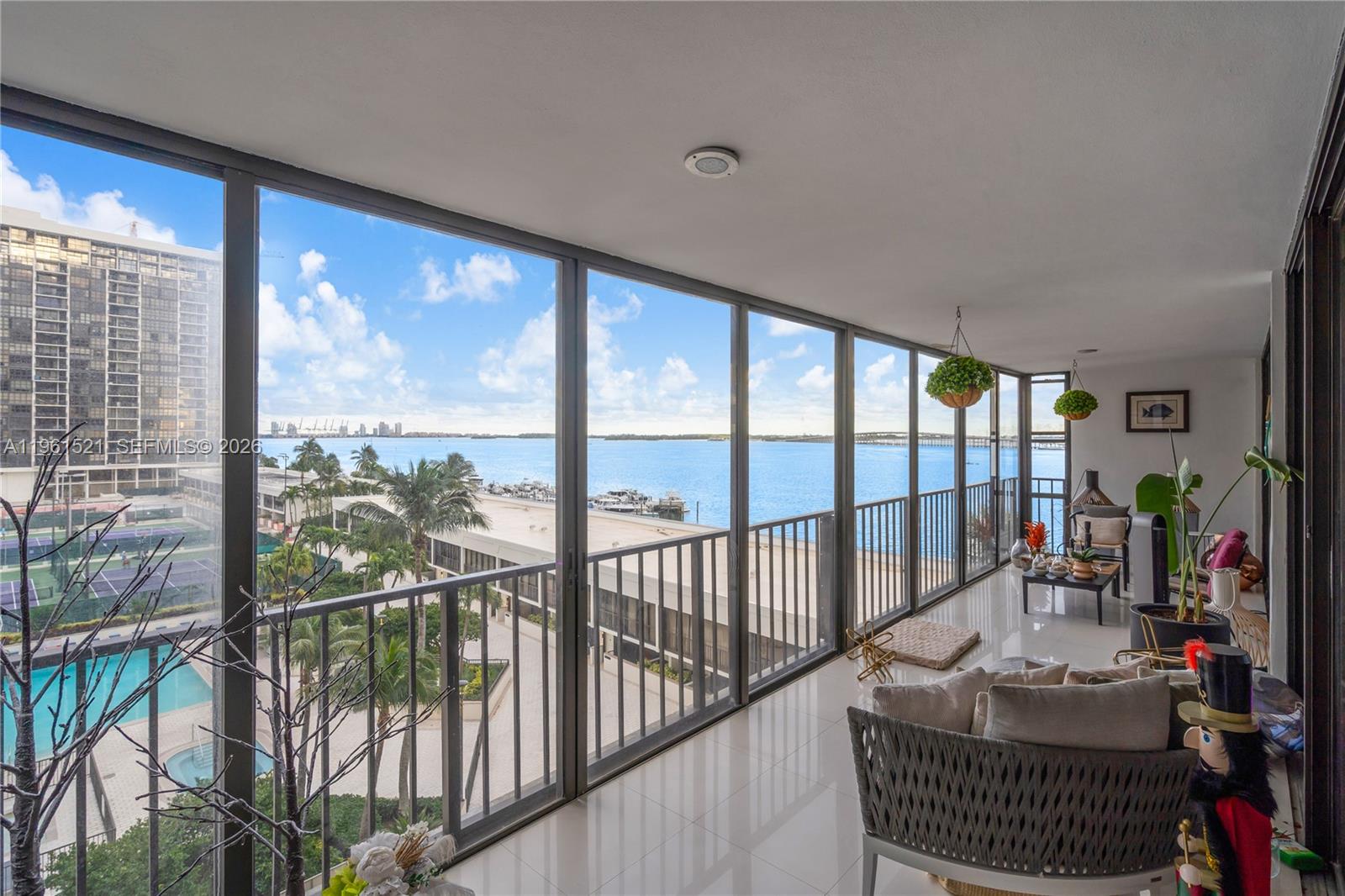 1925 Brickell Avenue, Unit 606 Miami, FL 33129 - Photo 21 of 41