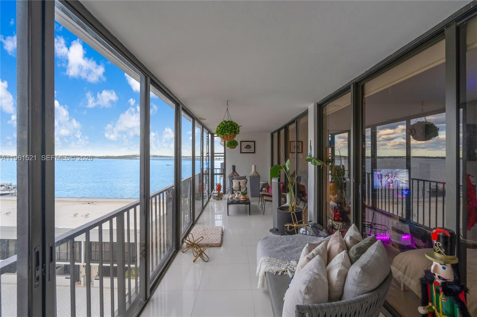 1925 Brickell Avenue, Unit 606 Miami, FL 33129 - Photo 22 of 41