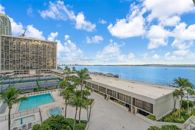 $4,600 | 1925 Brickell Avenue, Unit 606, Miami, FL 33129