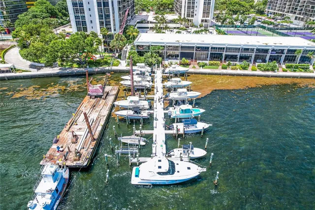 $4,600 | 1925 Brickell Avenue, Unit 606, Miami, FL 33129