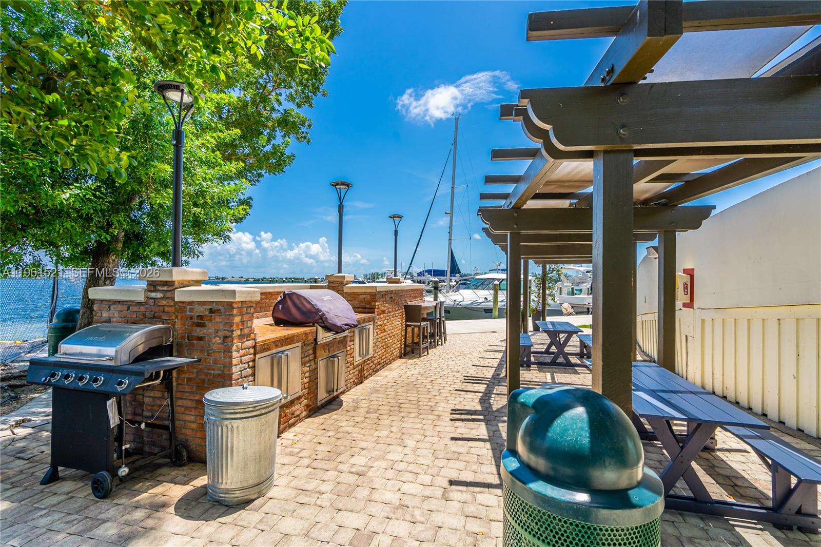 1925 Brickell Avenue, Unit 606 Miami, FL 33129 - Photo 33 of 41