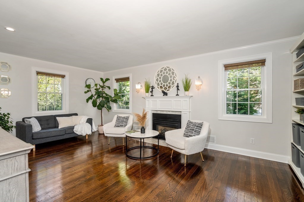 38 Travis Road Natick, MA 01760 - Photo 12 of 40 Gallery Image 12
