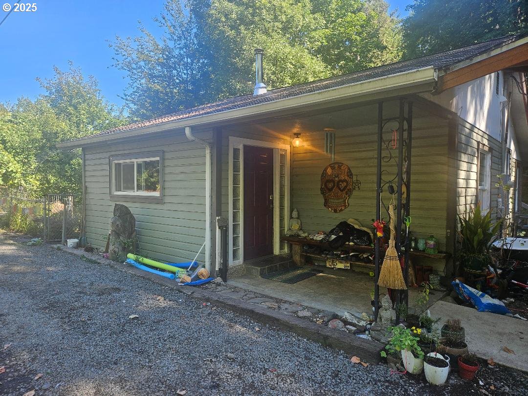 78515 Halderman Road Cottage Grove, OR 97424 - Photo 1 of 20 Gallery Image 1
